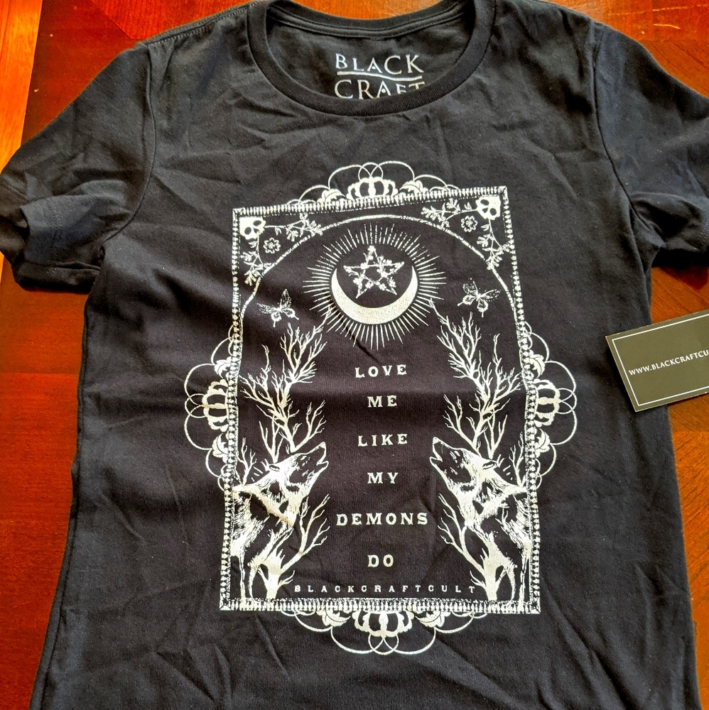 Black Craft Cult tee